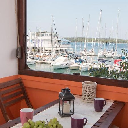 Harbour-Apartment With Sea View And Parking Spot Pula Ngoại thất bức ảnh