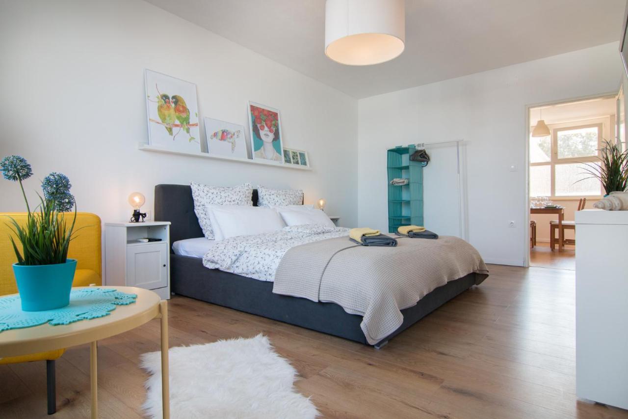 Harbour-Apartment With Sea View And Parking Spot Pula Ngoại thất bức ảnh
