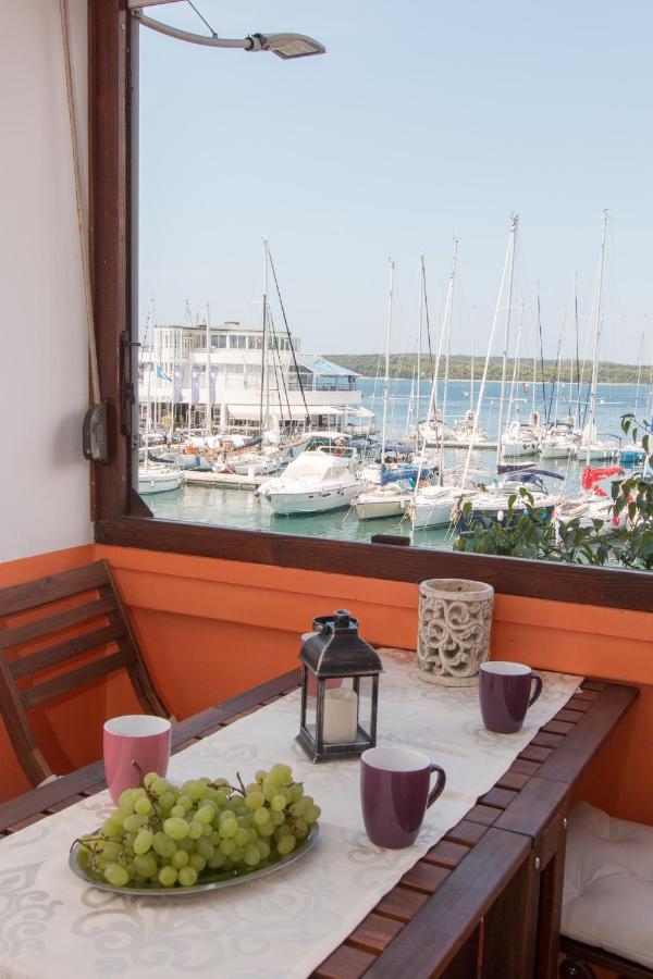 Harbour-Apartment With Sea View And Parking Spot Pula Ngoại thất bức ảnh